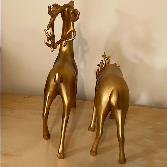 Golden finish, antique deer sculptures, set of 2 - Picture 3 of 7